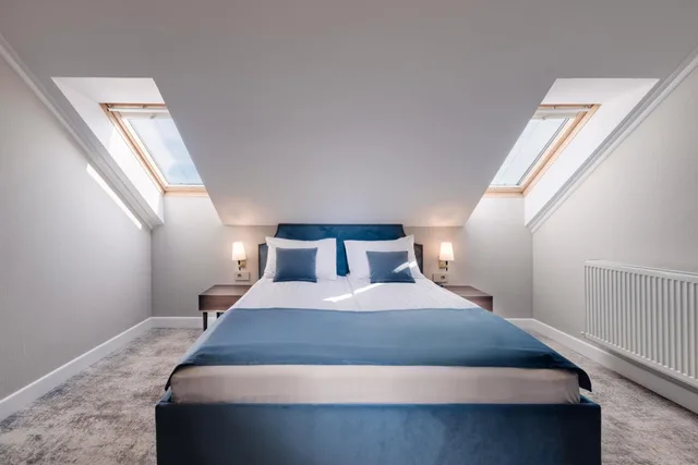 Room, Double Bed, Attic، Hotel Meridian 1/5