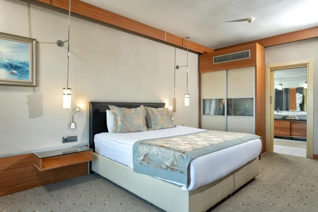جناح، Anadolu Hotels Esenboga Thermal 1/2