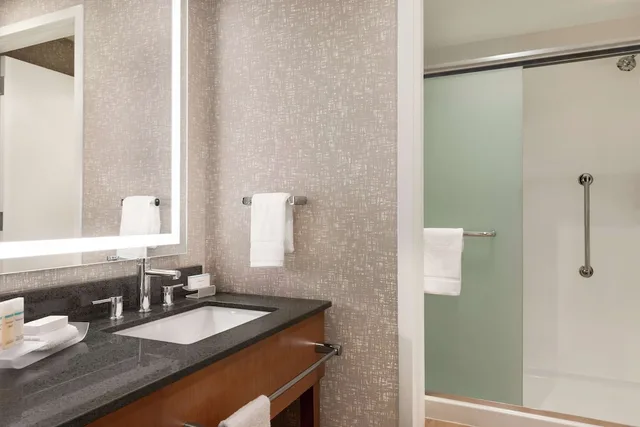 Studio, 2 Queen Beds, Bay View، Homewood Suites By Hilton Wilmington Downtown 3/3