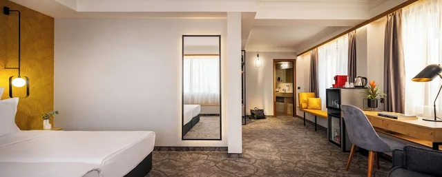جناح بسرير مزدوج مع أريكة، Rosslyn Thracia Hotel Sofia 4/5
