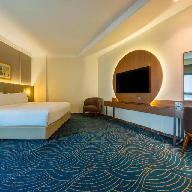 King 1BR Suite with Balcony, DoubleTree by Hilton Dubai Port Saeed. 3/3