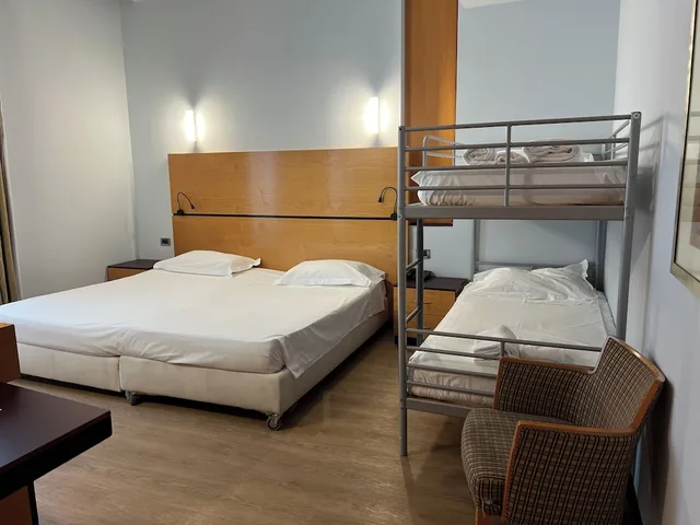 غرفة رباعية بسريرين منفصلين وسرير بطابقين، Hotel Igea 10/10