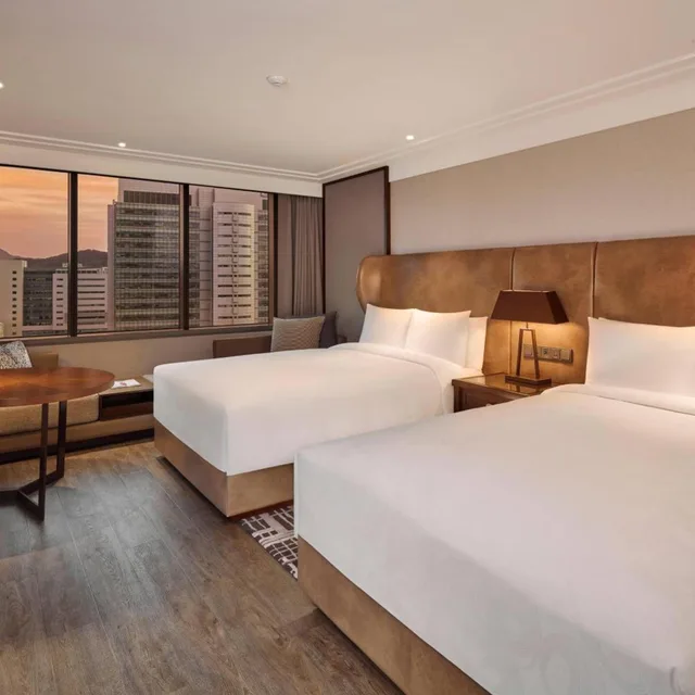 Guest Room, Deluxe, Executive, 2 Double Beds, City View, Jw Marriott Seoul 3/5