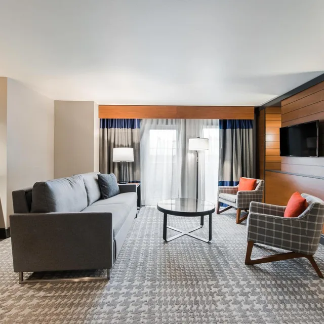 جناح، The Heathman Hotel 3/6