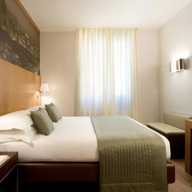 غرفة مفردة بسرير مزدوج، Starhotels Ritz 1/10