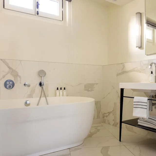 Afterworks, Junior Suite, King Bed, Normandy Hotel Paris - Saint-Honore 10/10