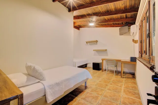 غرفة اقتصادية بسرير كوين وسرير فردي، Cariblue Beach Jungle Resort 7/10