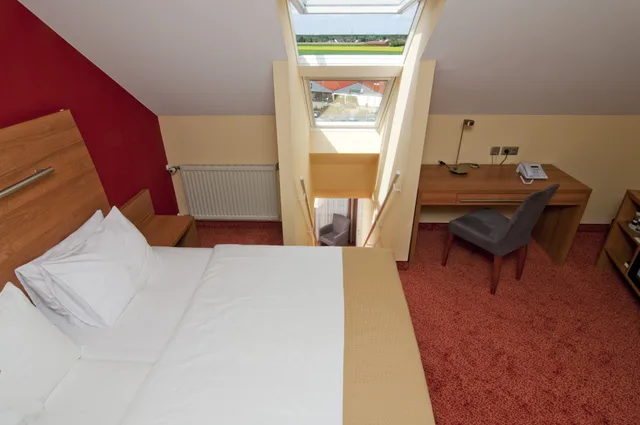 غرفة سوبيريور، Holiday Inn Munchen Unterhaching 2/2