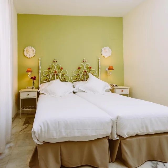 غرفة بسريرين منفصلين، Basic Hotel Dona Manuela 2/7