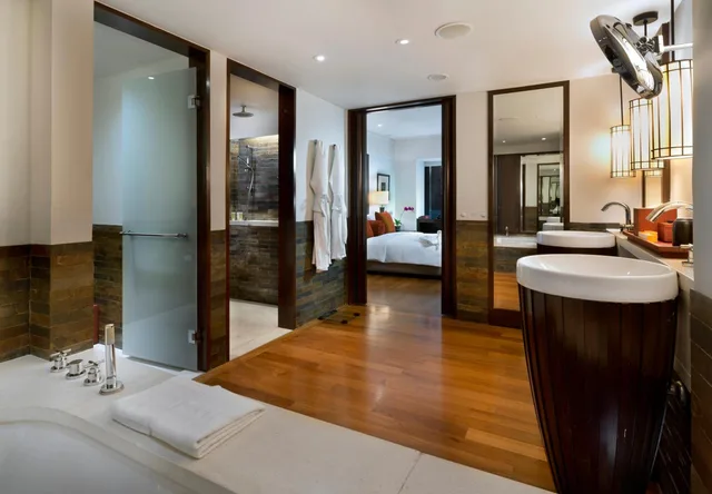 غرفة كلوب بريميوم بسرير كينج، The Saujana Hotel Kuala Lumpur 4/4