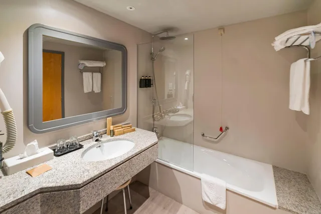 جناح جونيور بسرير مزدوج، Melia Castelo Branco 5/6