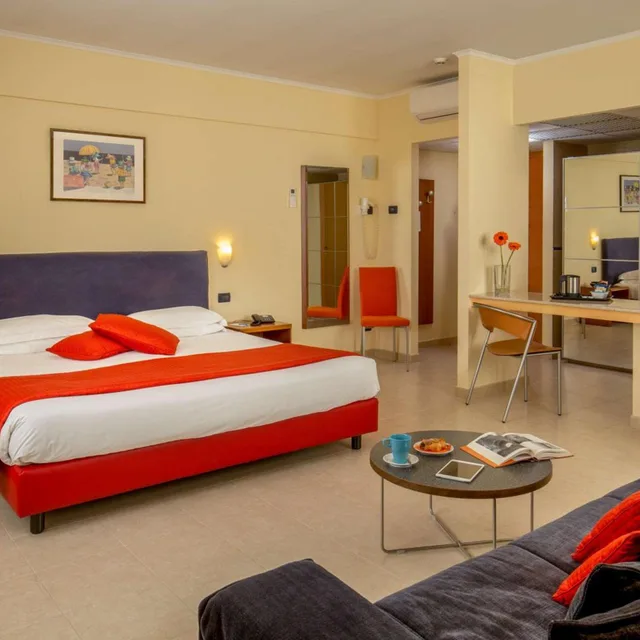 جناح جونيور مع أريكة، Best Western Blu Hotel Roma 2/9