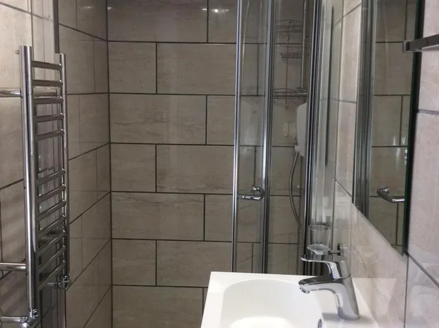 Room, Double Bed, Private Bathroom, Central Hotel 7/10