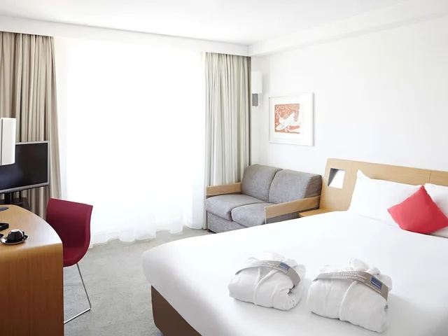 غرفة تنفيذية بشرفة، Novotel Athenes 1/10