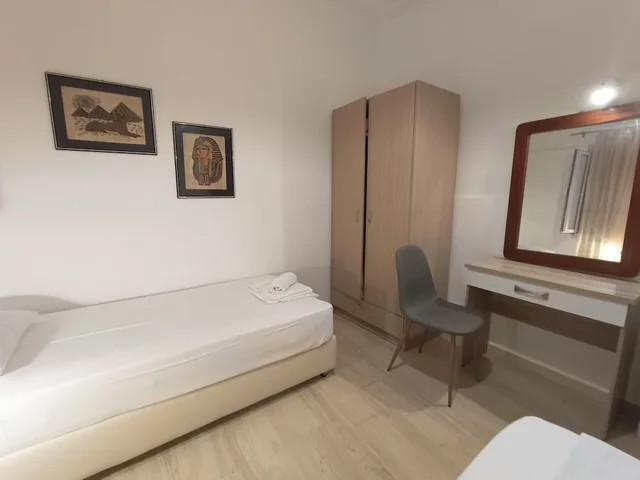 شقة أساسية ثلاثية بسرير مزدوج مع أريكة، Albatross Studios And Apartments 2/5
