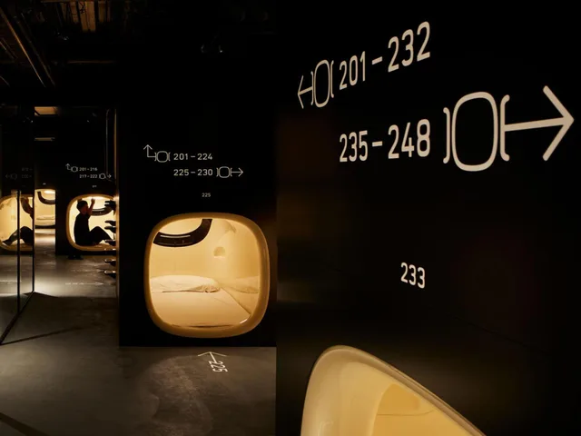 Capsule, Male Dorm, Twin Beds، Nine Hours Akasaka 3/4
