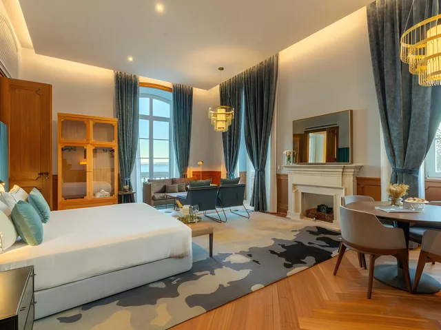 Master, Suite, River View, The Editory Riverside Santa Apolonia Hotel 1/2