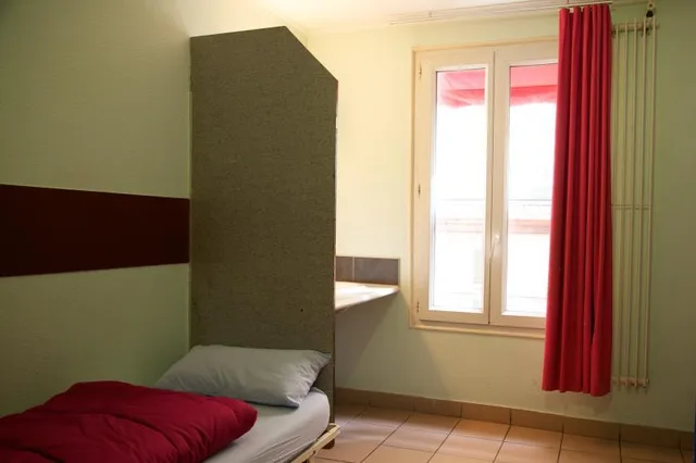 Private, Single Bed, Bunk Bed، Auberge Internationale Des Jeunes 1/1
