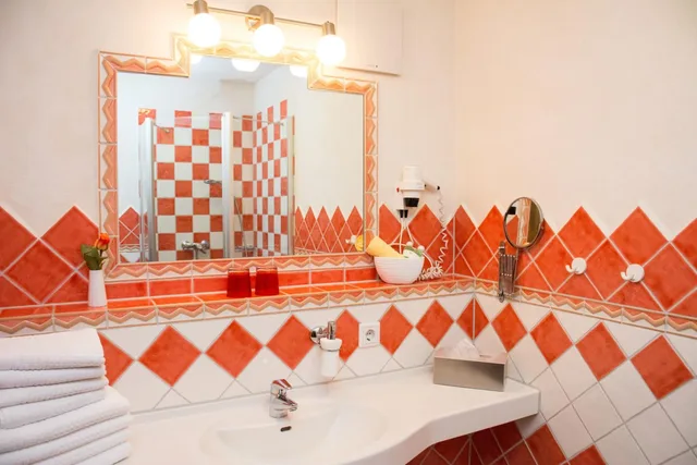 جناح كبير، Hotel Casa Rustica 6/7