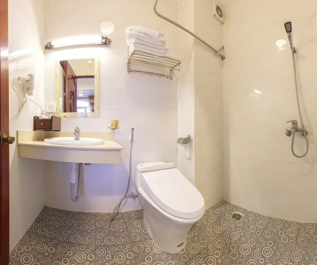 غرفة ديلوكس بسريرين منفصلين بإطلالة على المدينة، Fortune Dai Loi Hotel 10/10
