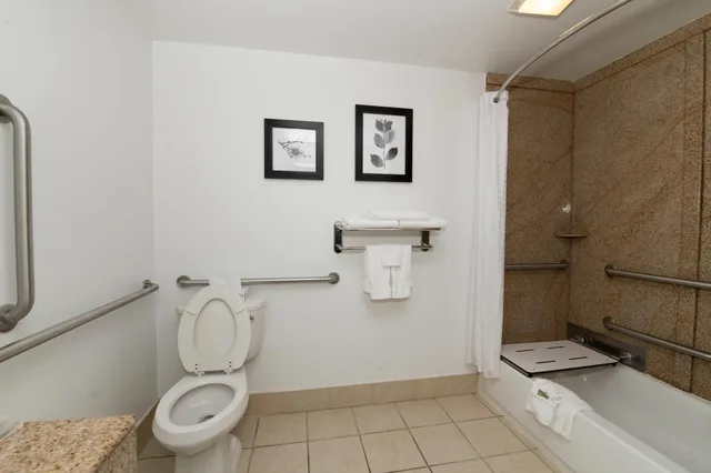 جناح بغرفة نوم واحدة لذوي الإعاقة، Country Inn & Suites by Radisson Harrisburg Hershey West PA 3/6