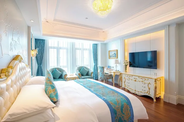 غرفة تنفيذية بسرير كينج، Wyndham Grand Kunming East 1/4