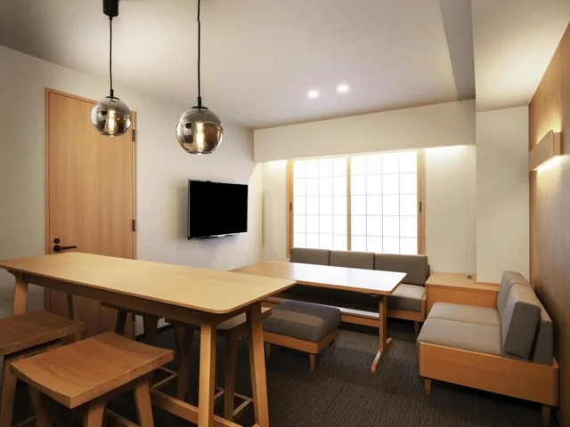 2 Bedrooms, Family Suite, Mini, Dining Area، MIMARU Tokyo Station East 1/1