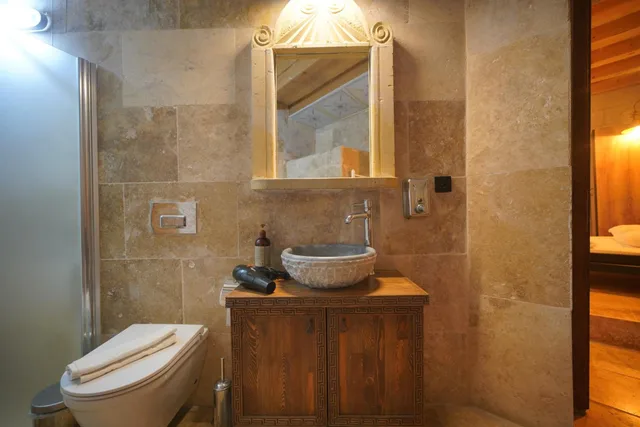 غرفة ديلوكس بسرير مزدوج بحوض استحمام، View Cave Hotel 8/10