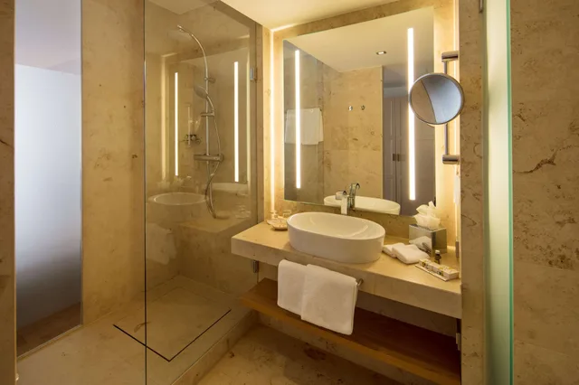 غرفة سوبيريور بسريرين منفصلين، Waldhotel Stuttgart 8/10