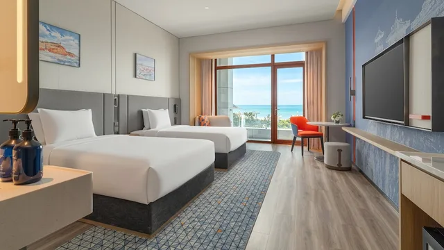 غرفة قياسية بسريرين مزدوجين، Holiday Inn Express Yantai Penglai by IHG 1/4