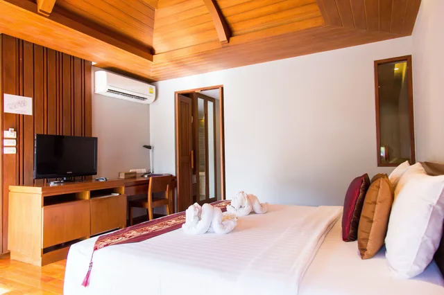 Deluxe, King Bed, MAEHAAD BAY RESORT 4/6