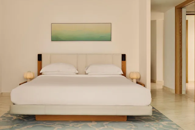 جناح بإطلالة على البحر، The Maybourne Riviera 1/3