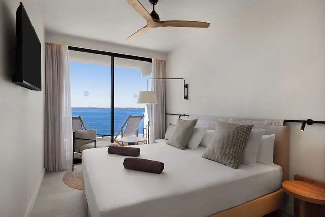 غرفة بريميوم بسرير فردي بإطلالة على البحر بشرفة، Inmood Aucanada Hotel 1/9