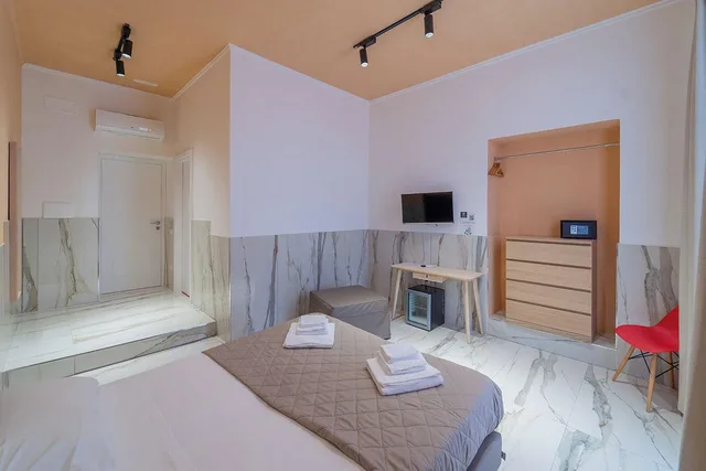 G, Deluxe, Triple, Annex، B&B Le 4 Stagioni Dante's Suites 3/5