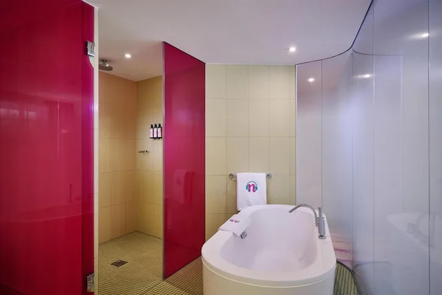 Nhow, Junior Suite, River View، Nhow Berlin 2/3