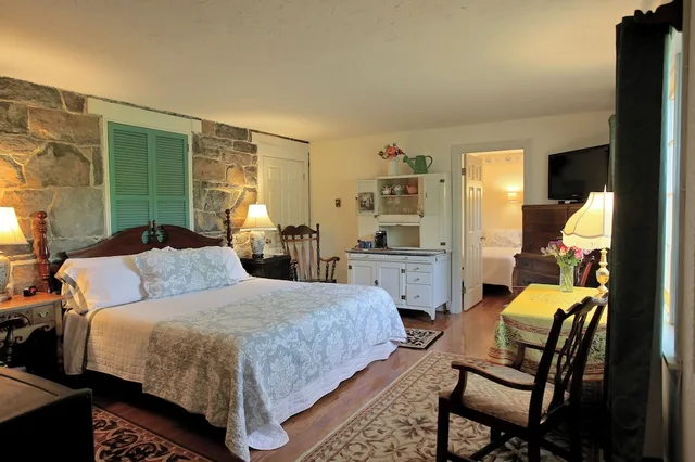 جناح بسرير كينج وسريرين منفصلين، Battlefield Bed &amp; Breakfast Inn 8/10