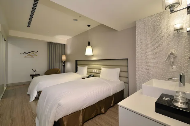 Business, 2 Double Beds, No Parking, Stay Hotel Taichung Yizhong 2/2