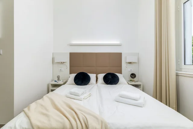 غرفة سوبيريور بسرير كوين وسرير فردي، BOUTIQUE HOSTEL JOYCE 2/10