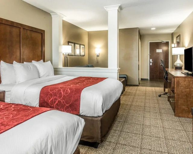 جناح بسريرين كوين مع أريكة لذوي الإعاقة، Comfort Suites Dunnellon near Rainbow Springs 4/10