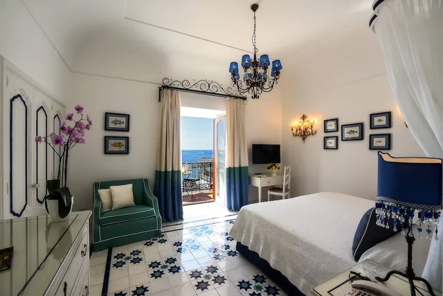 Superior, King Bed, Sea View, Balcony, Buca di Bacco 2/9
