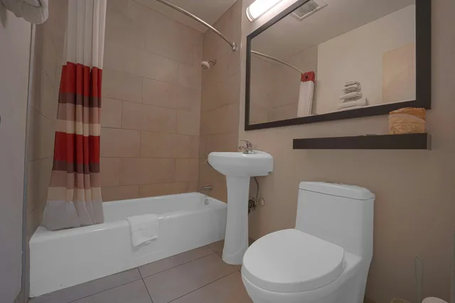 غرفة بسريرين مزدوجين، Mojave Hotel 7/8