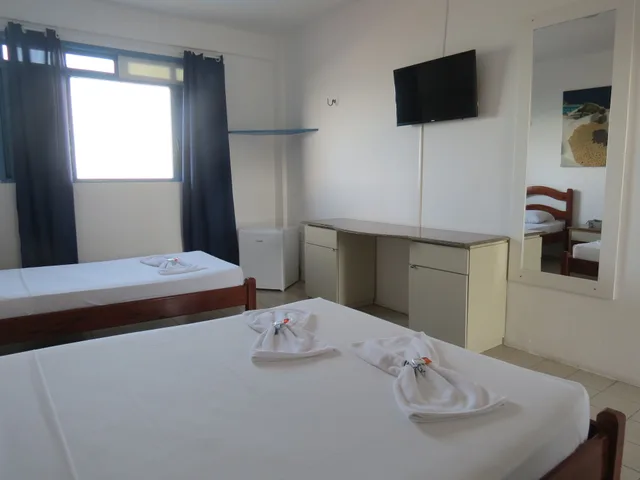 Master, Suite, Triple, 1 Double and 1 Single Bed, La Suite Praia 6/10