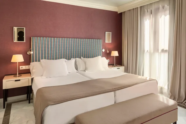 غرفة متصلة بسرير مزدوج أو سريرين منفصلين، Vincci Albayzin Hotel 3/10