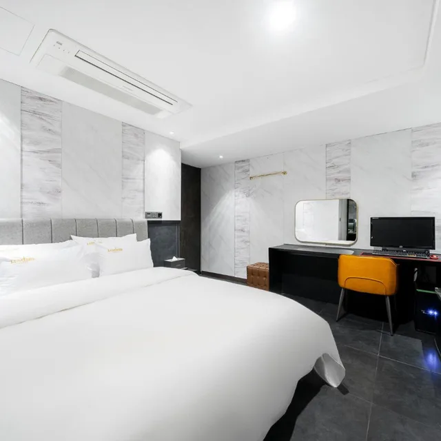 Superior, Single, King Bed, No Parking، Adlige Hotel 1/5