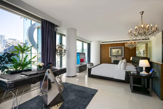 جناح غراند ديلوكس بإطلالة على المسبح، Hotel Eclat Beijing, an SLH Hotel 1/1