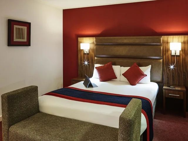 غرفة سوبيريور بسرير مزدوج، Mercure Newbury West Grange Hotel 1/7