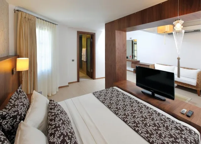 غرفة سوبيريور بسريرين منفصلين بإطلالة على الحديقة، Torbahan Boutique Hotel 5/7