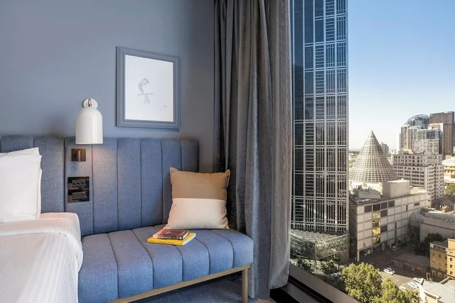 غرفة بريميوم بسرير كينج بإطلالة على المدينة في طابق مرتفع، voco Melbourne Central, an IHG Hotel 5/10