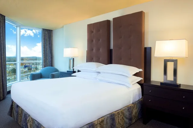 جناح رئاسي بسرير كينج، Hilton Toronto Markham Suites Conference Centre Spa 2/4