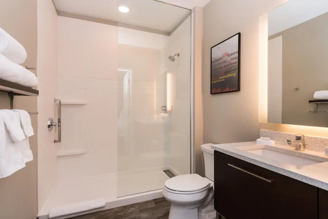 جناح استوديو بسريرين كوين، TownePlace Suites by Marriott Irvine Lake Forest 3/4